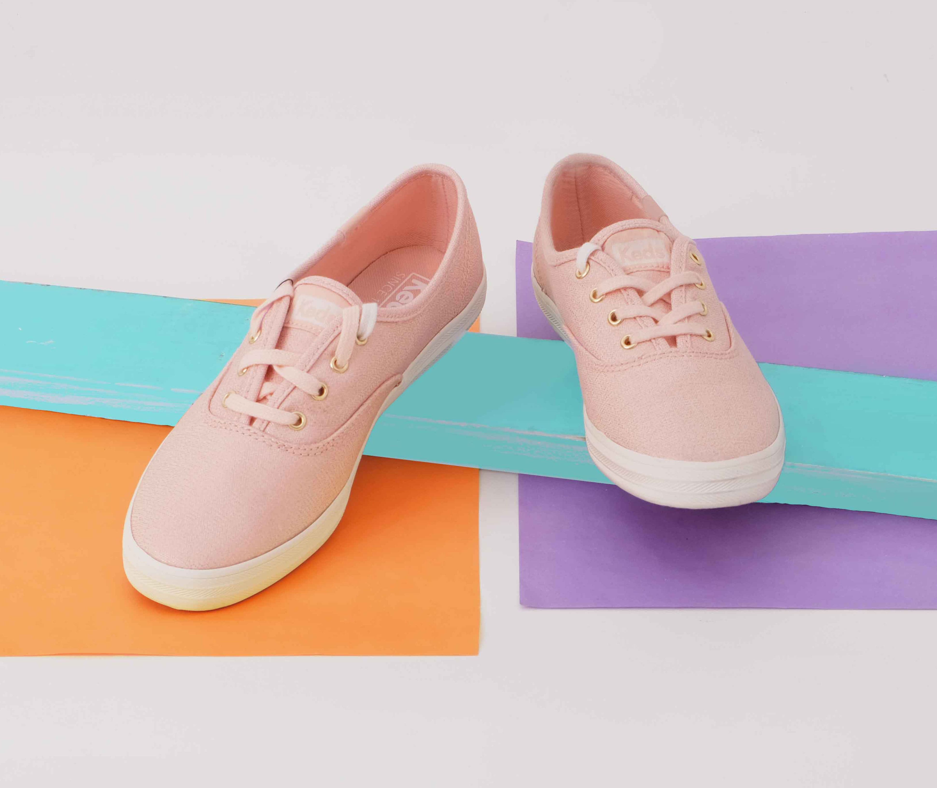 KEDS Php 2,495