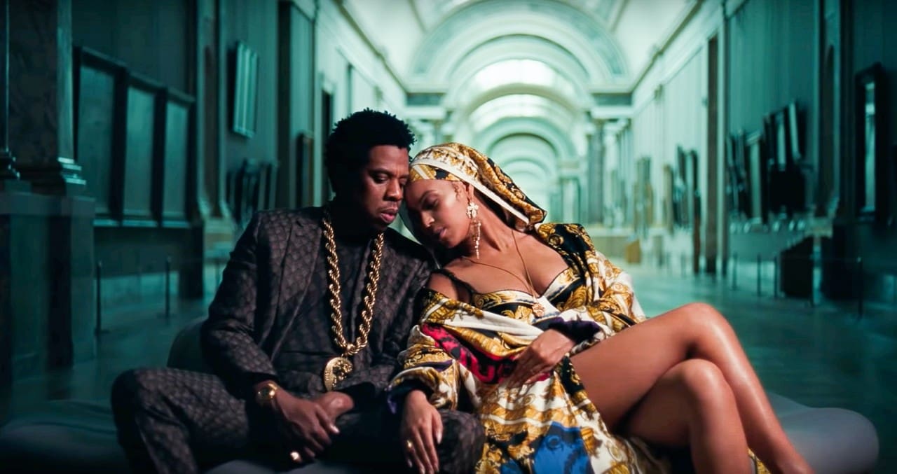 Beyonce and Jay-Z in Louvre for Apes**t