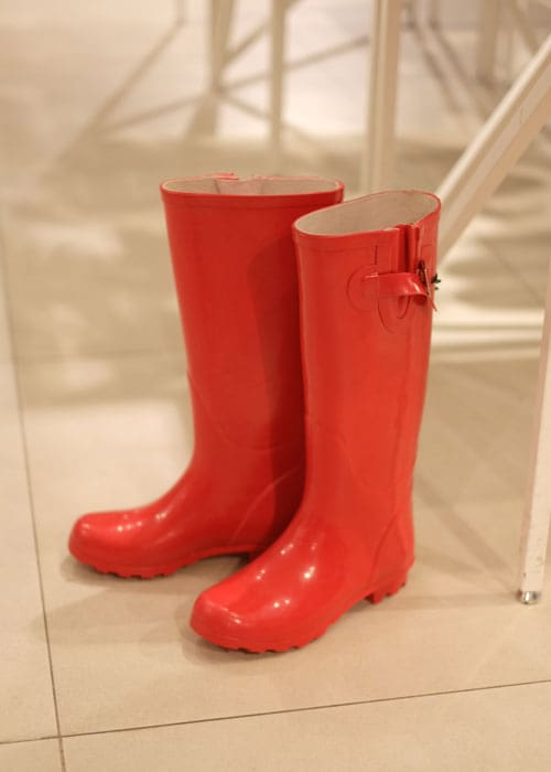 Forever 21 Rain Boots megastle