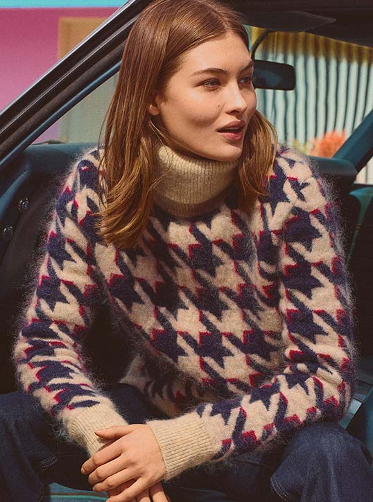 H&M’s A/W 2018 Collection Is Straight Out Of Our Favorite 90s Series