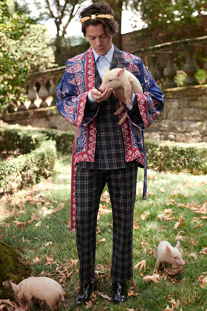 Harry Styles | Gucci Cruise 2019 Men's Collection 1 | MEGA Man | MEGA
