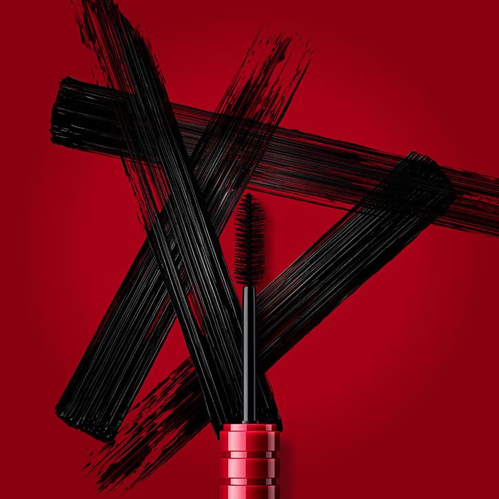 How To Get This Season's Hottest Beauty Trend: Super Lashes