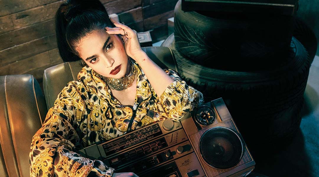 Anne Curtis | MEGA