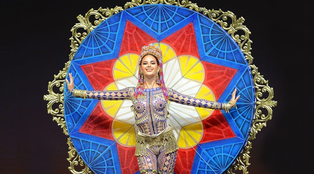Catriona-Gray-National-Costume