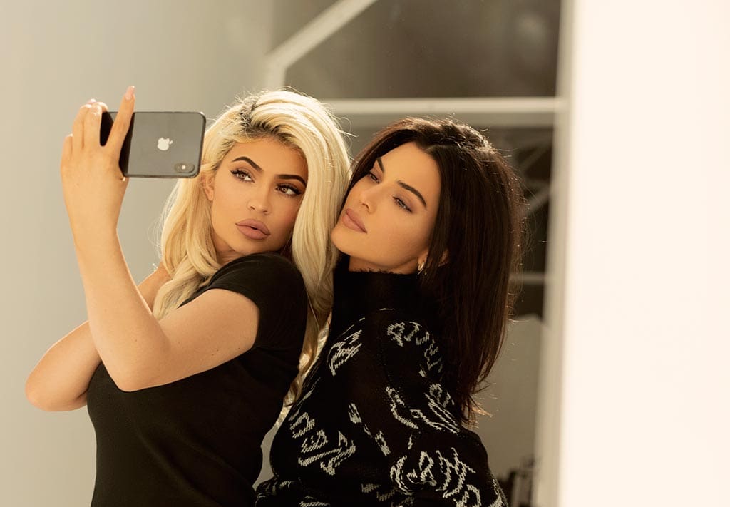 Kendall and Kylie Manila