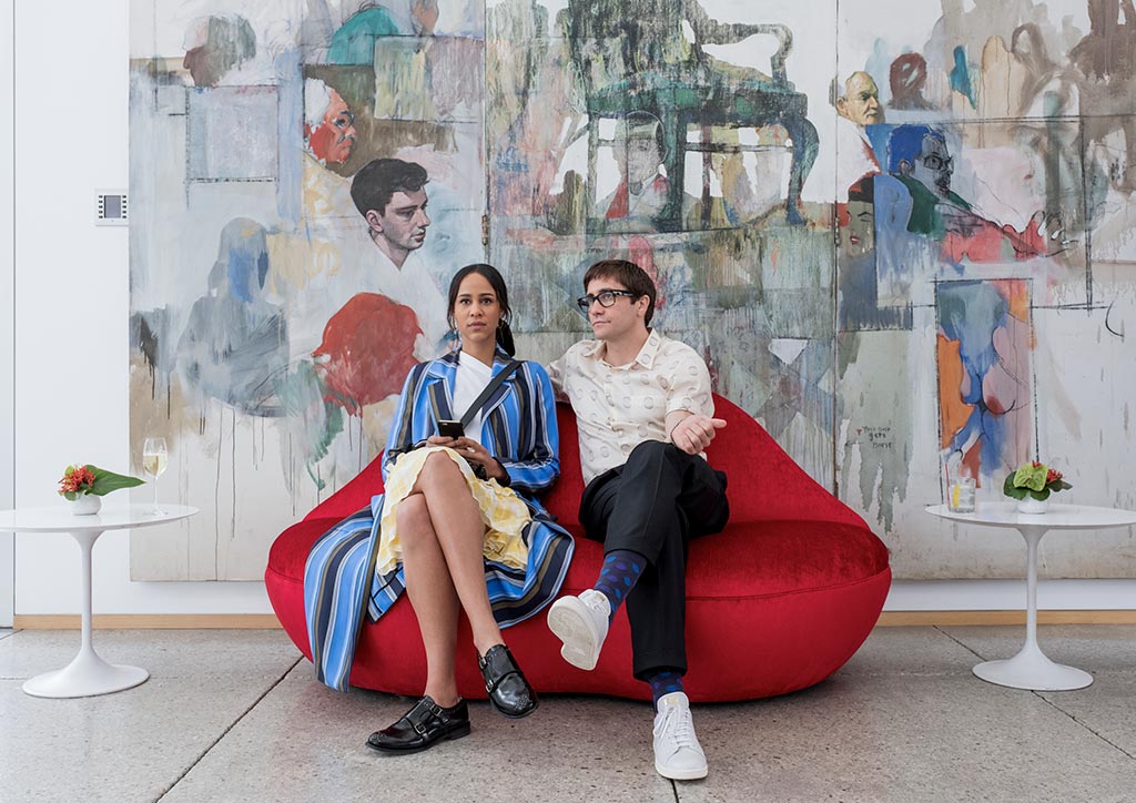Satirical Horror 'Velvet Buzzsaw' Brings Terror To Art And High Society | MEGA Man | Netlflix