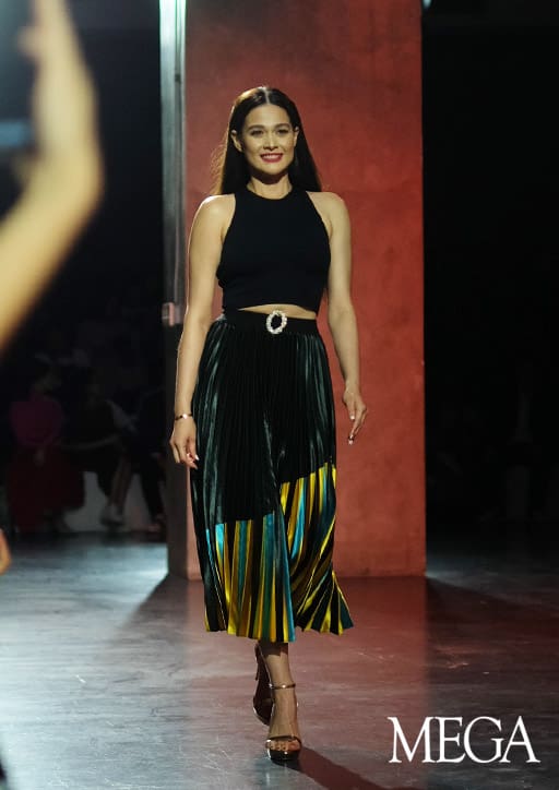 hottest celebrities bench fashion week