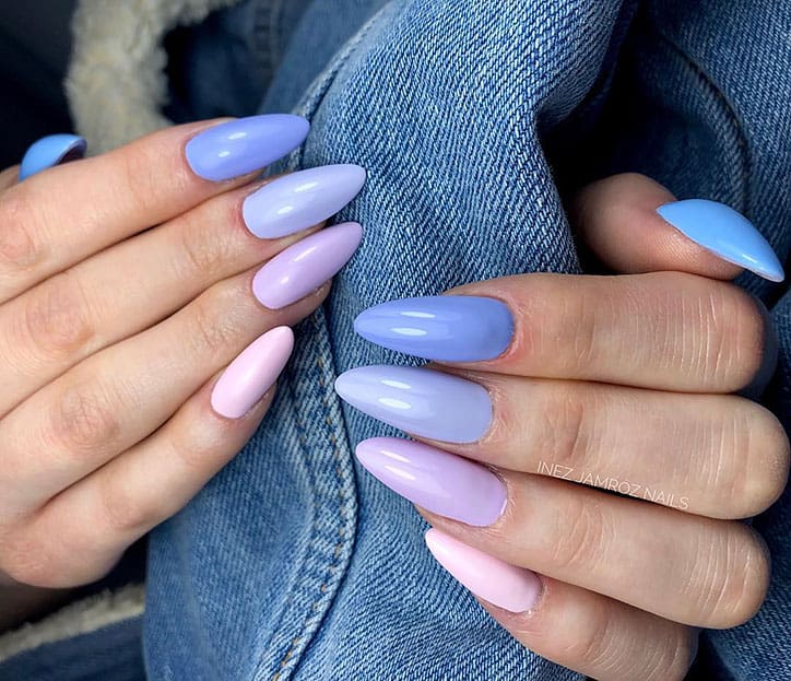 MEGA | Indecisive? Spring’s Hottest Nail Trend Is Perfect For You
