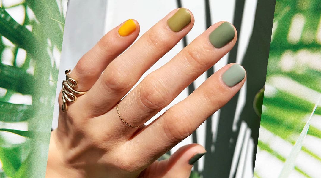 MEGA | Indecisive? Spring’s Hottest Nail Trend Is Perfect For You
