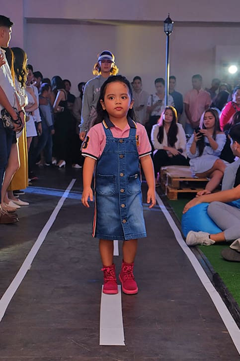 MEGA | Model on runway for Giordano Philippines 30th Anniversary