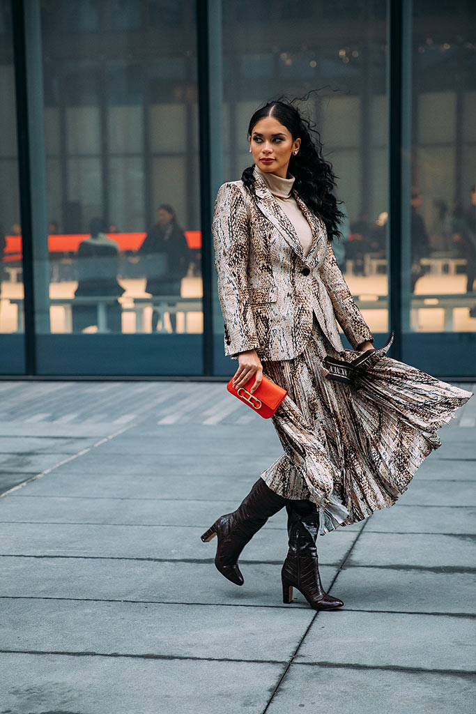 Pia Wurtzbach Carolina Herrera NYFW