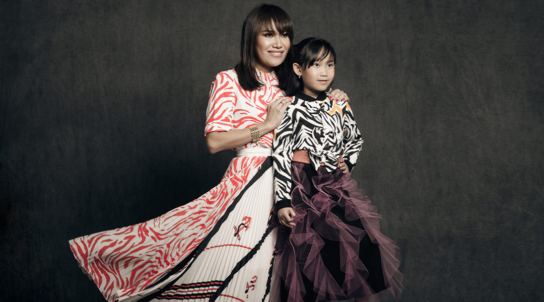 mother-daughter duos