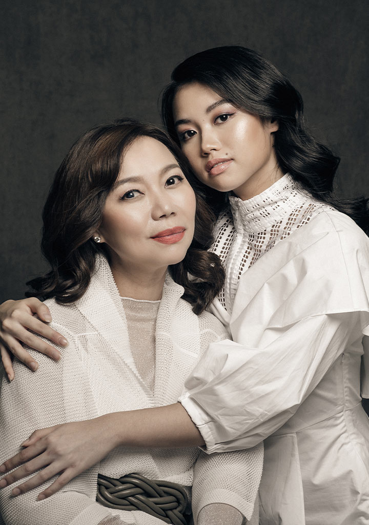 mother-daughter duos