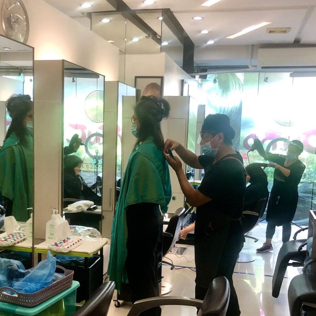salons
