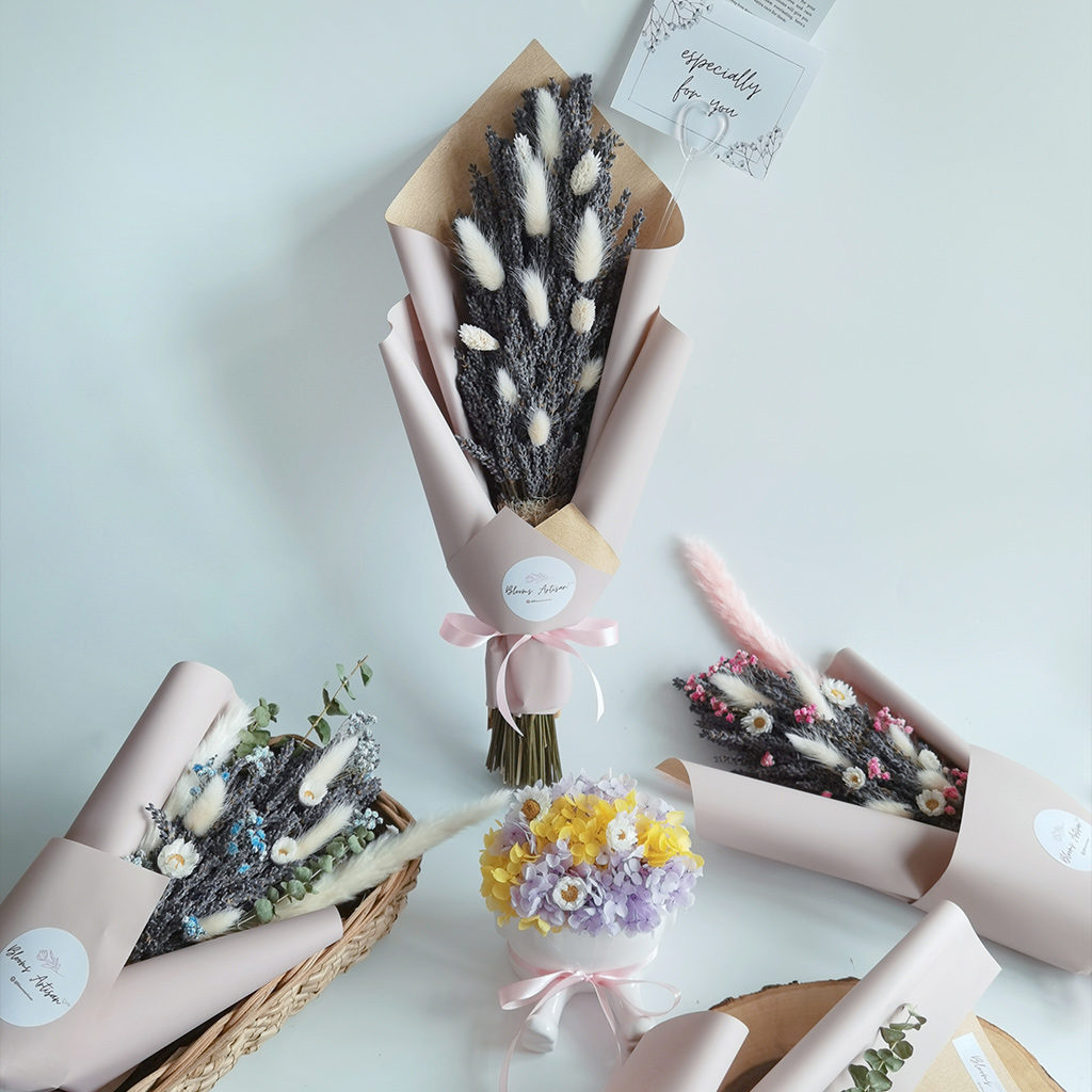 Blooms Artisan Lavender Dried Flower Arrangements