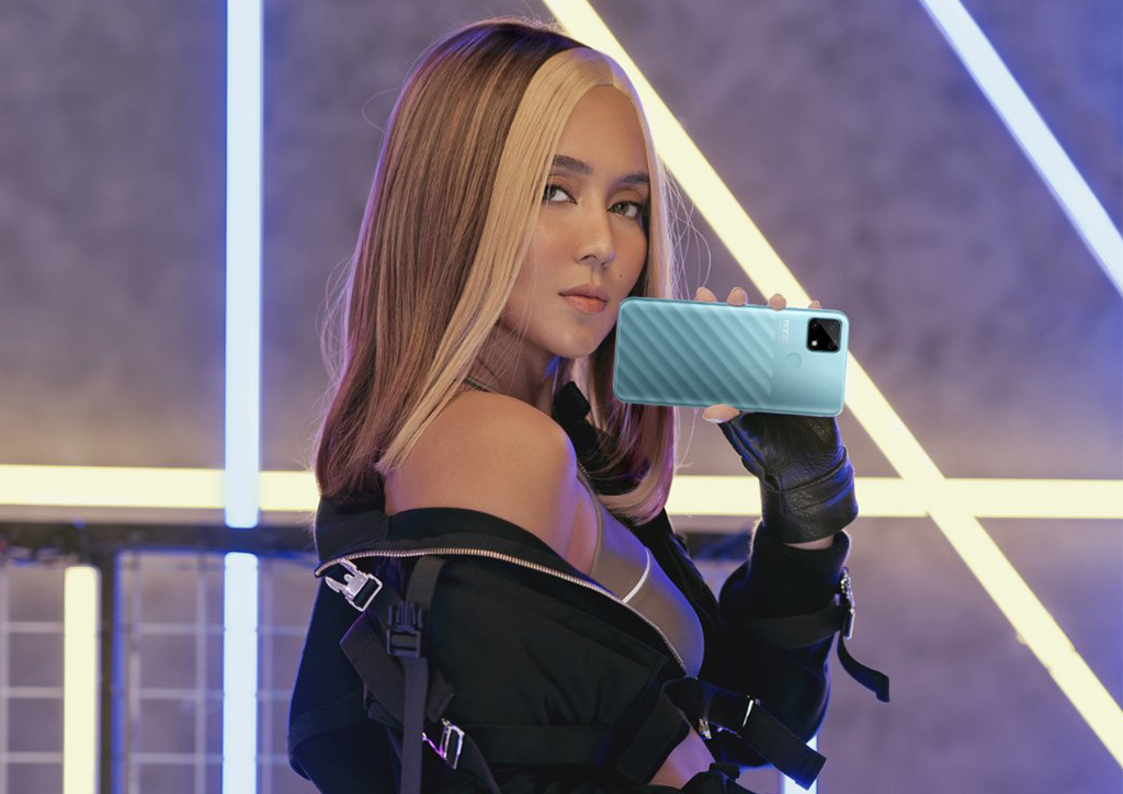 Kathryn Bernardo and realme share the same passions for a bright digital future