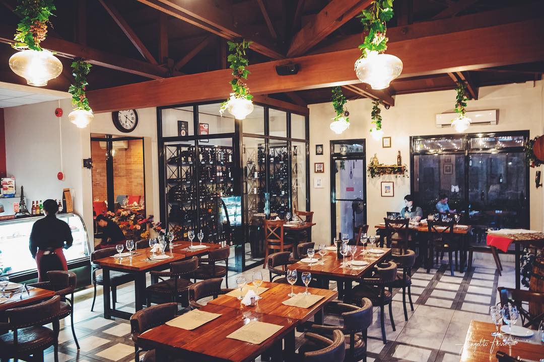 Fino Deli