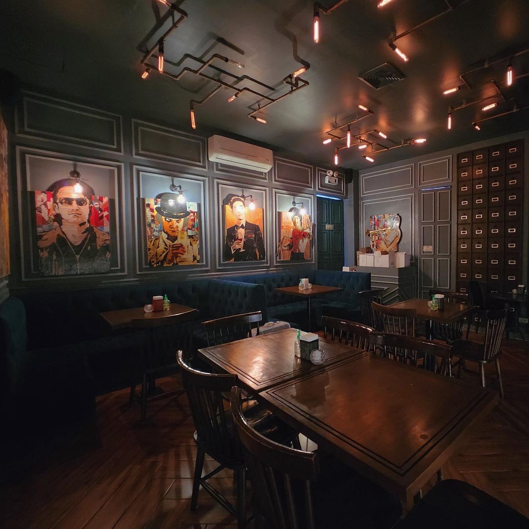 Vitto's Wine Bar and Restaurant