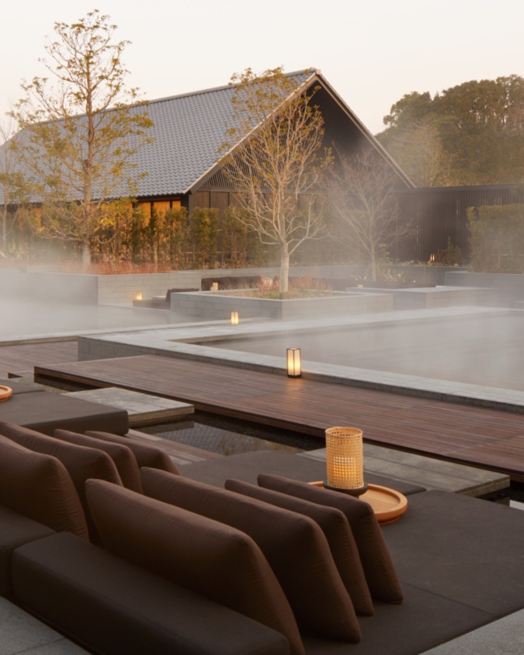 Amanemu, Japan