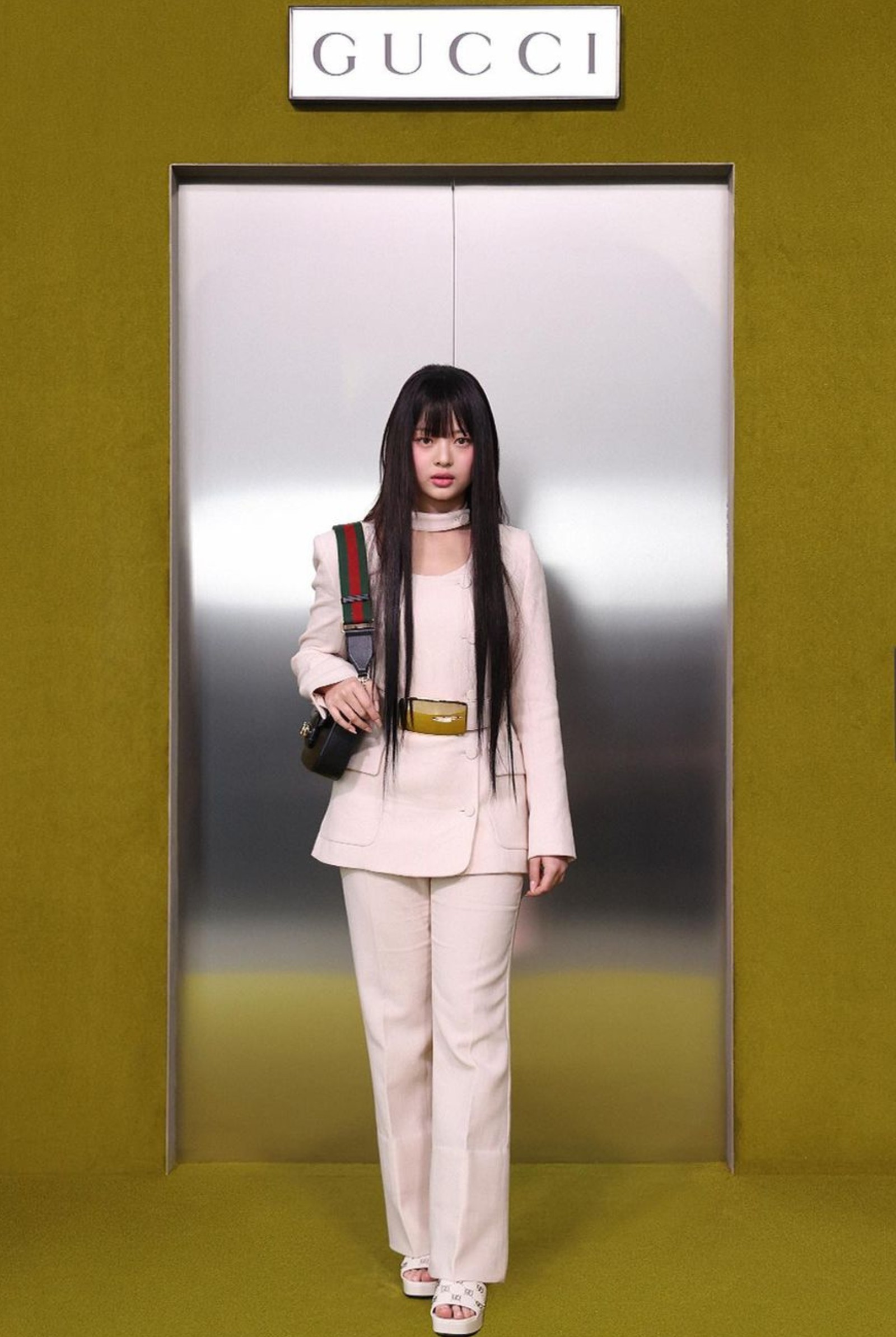 NewJeans Hanni Gucci Women Fall Winter 2023 Fashion Show