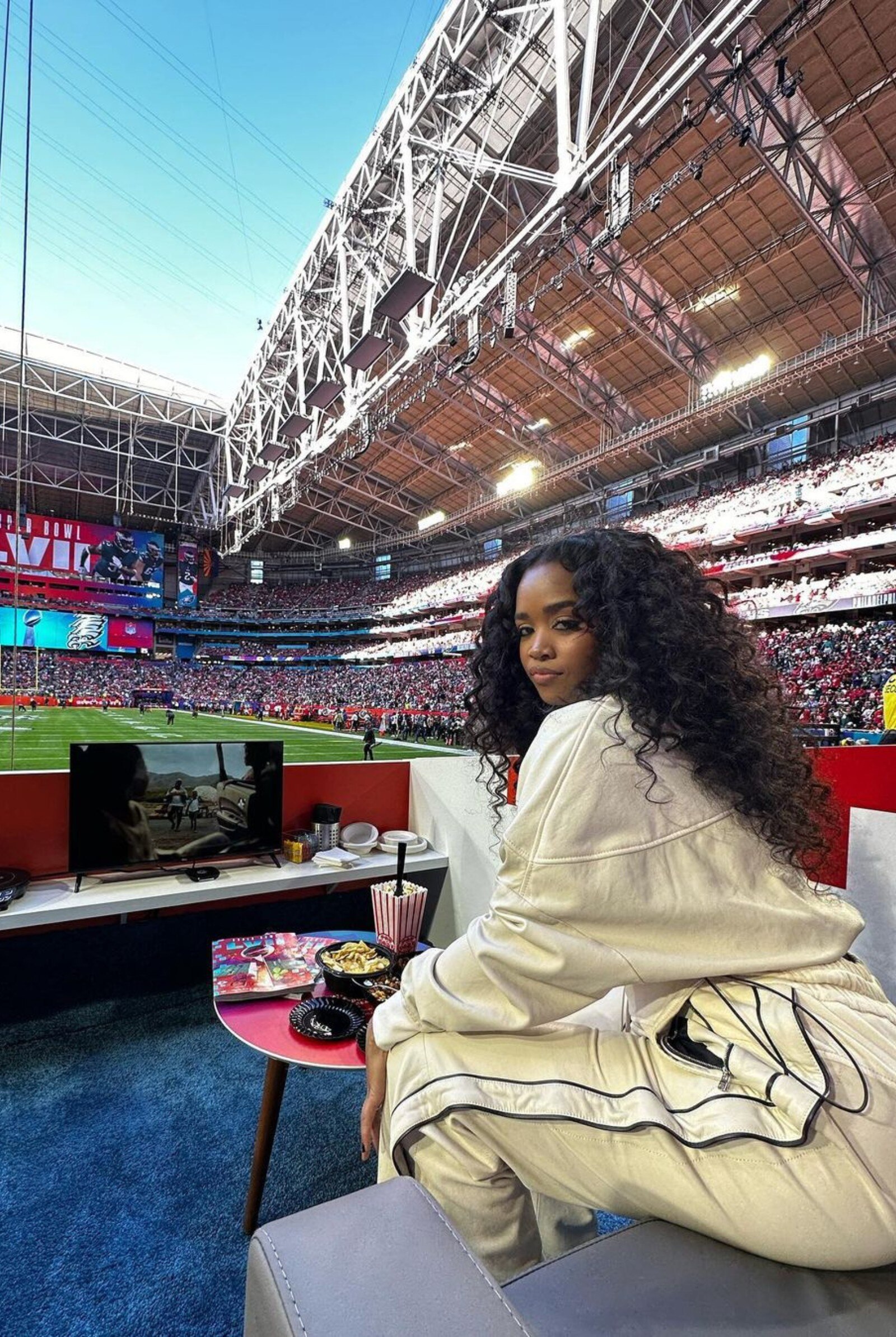 H.E.R. Super Bowl 2023