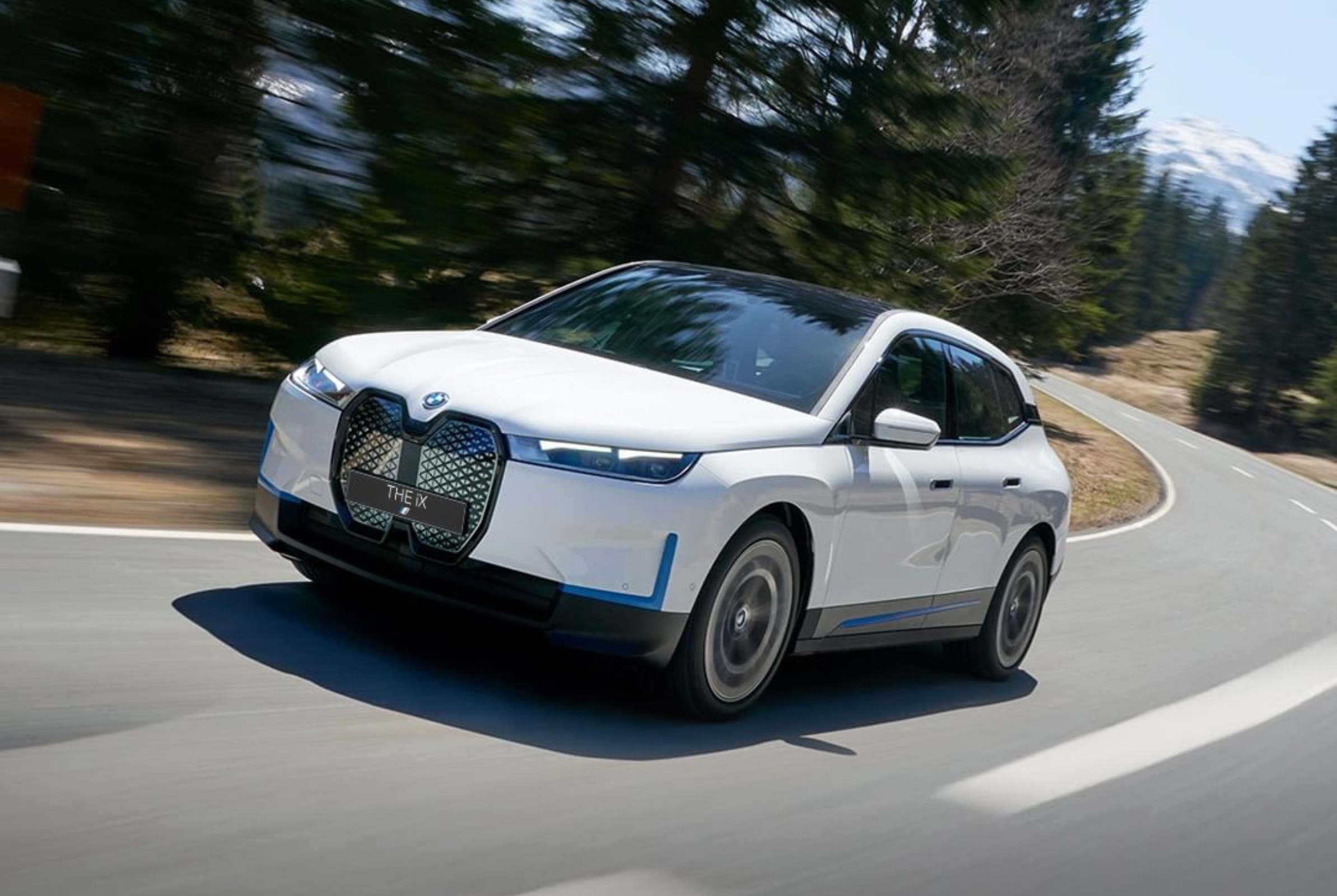 Electric Car BMW iX