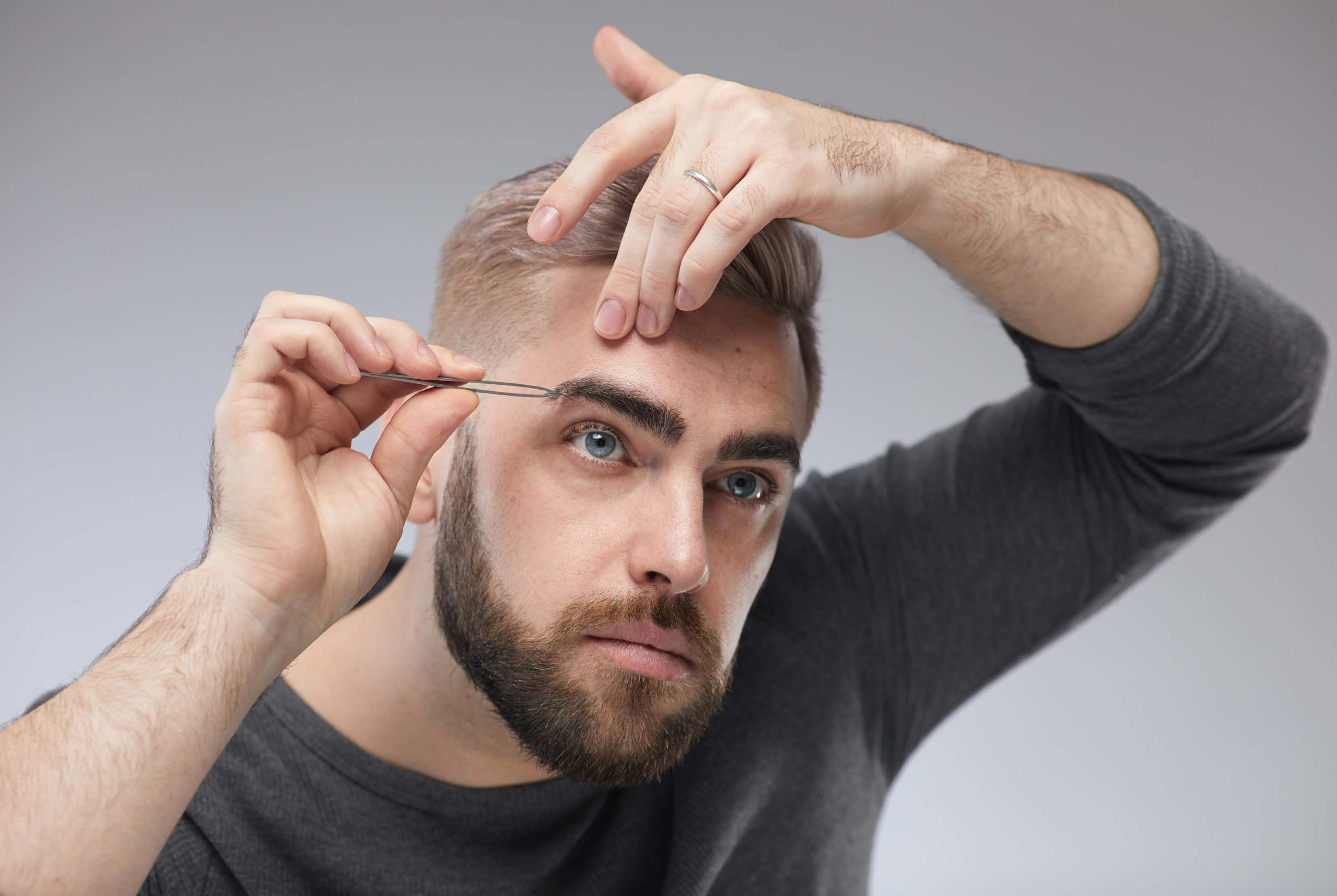 How to Eyebrow Grooming Guide For Men