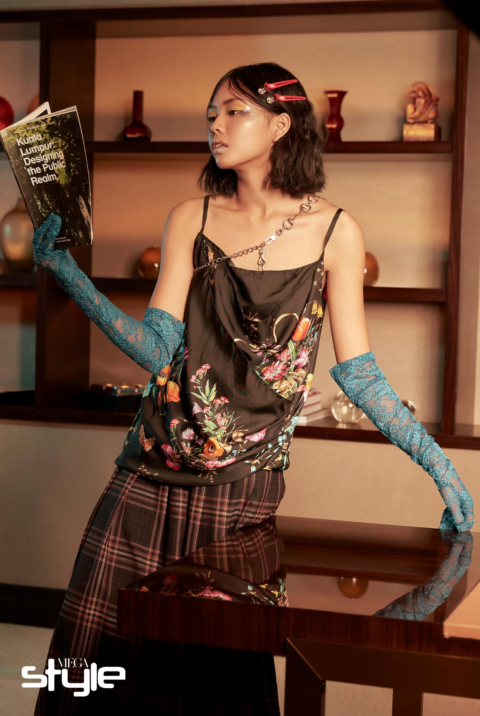 Outfit Hacks by Mega Style