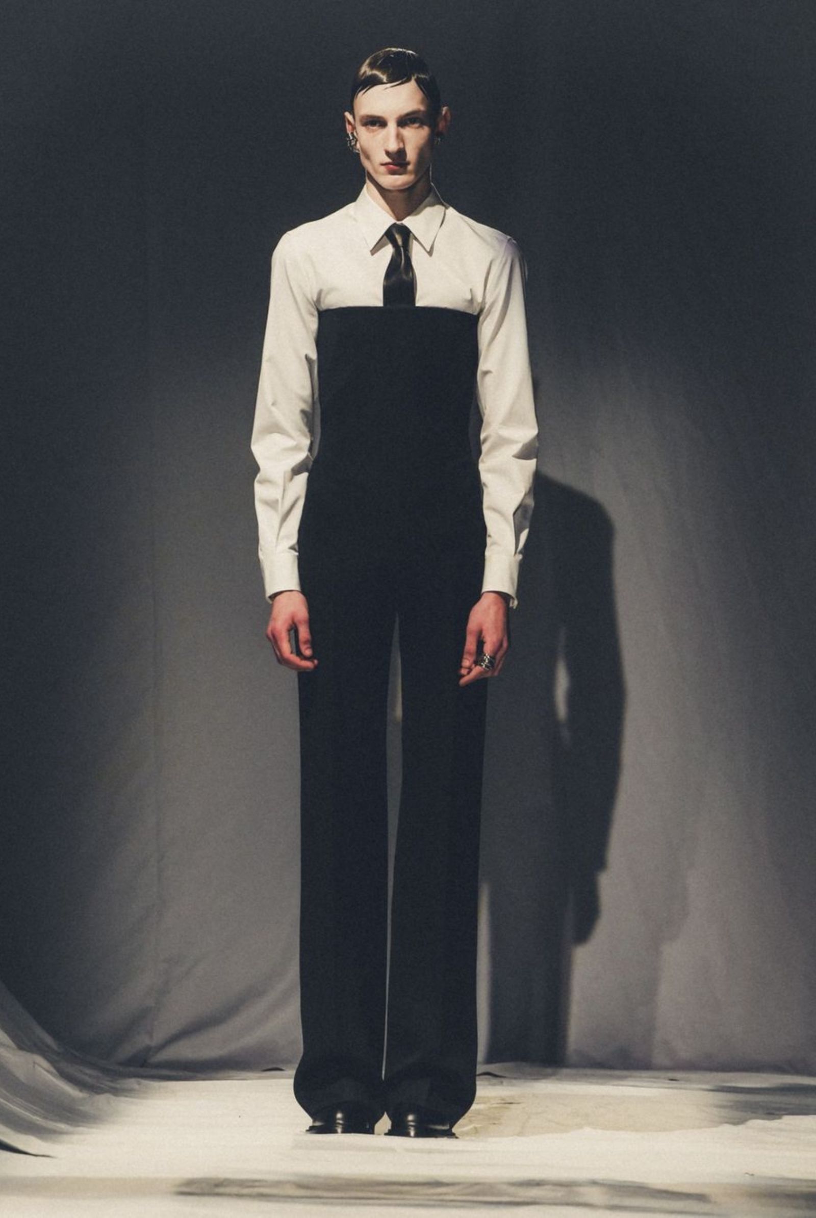 Necktie Alexander McQueen Fall 2023 Ready-to-Wear Collection