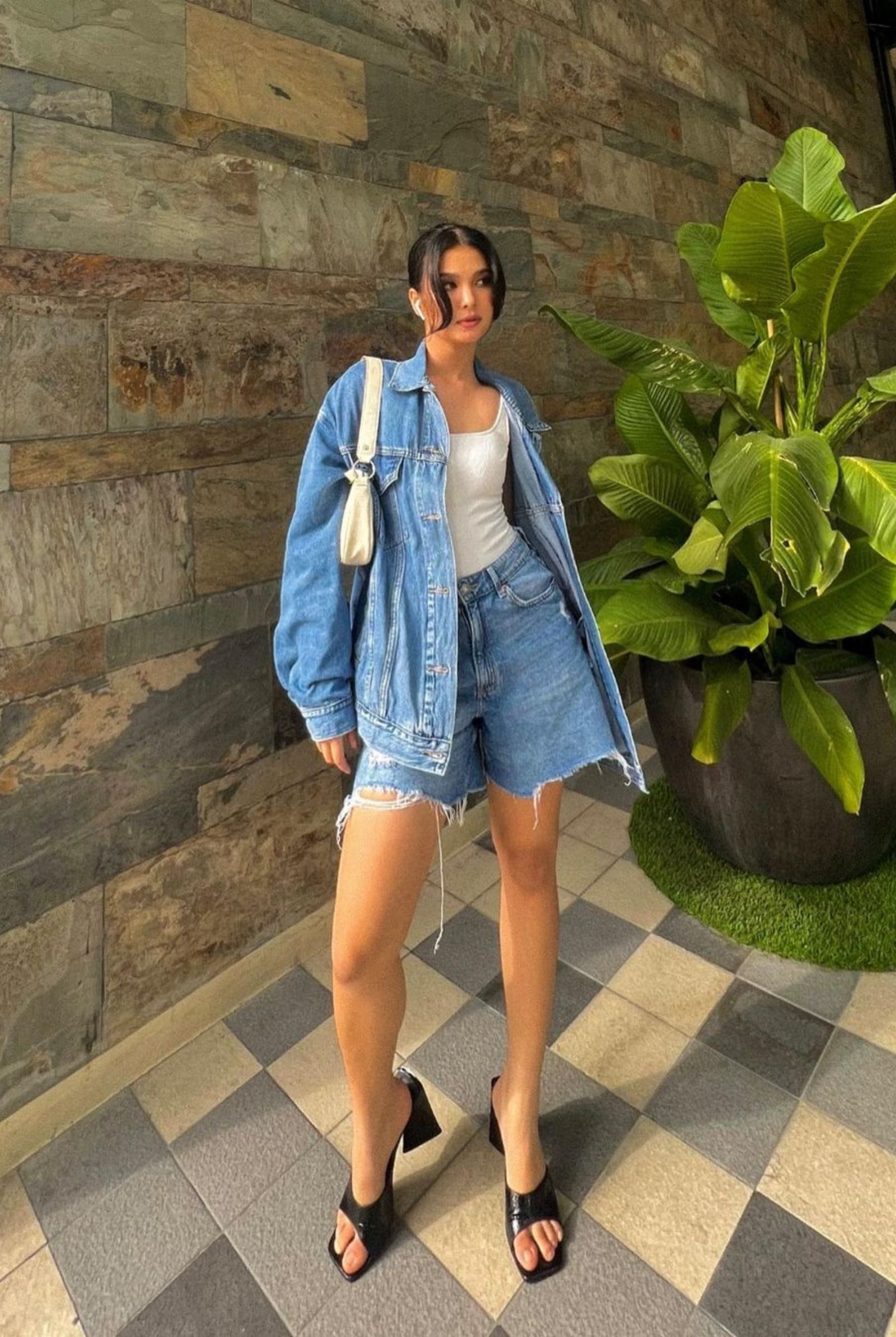 Celebrity color coordinated outfits