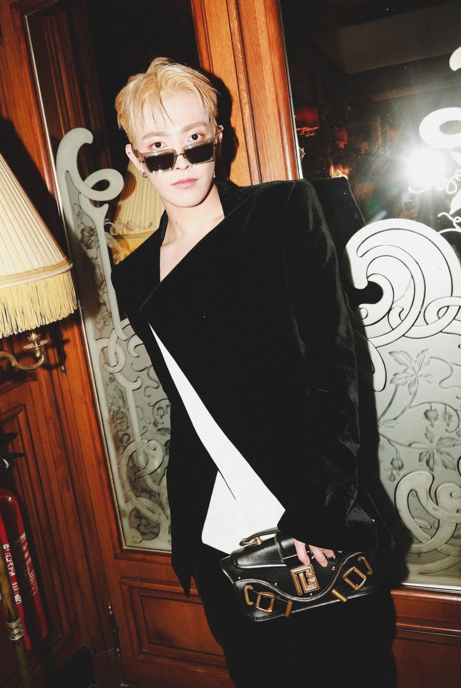 10 Best Dressed Men at Paris Fashion Week - HongJoong
