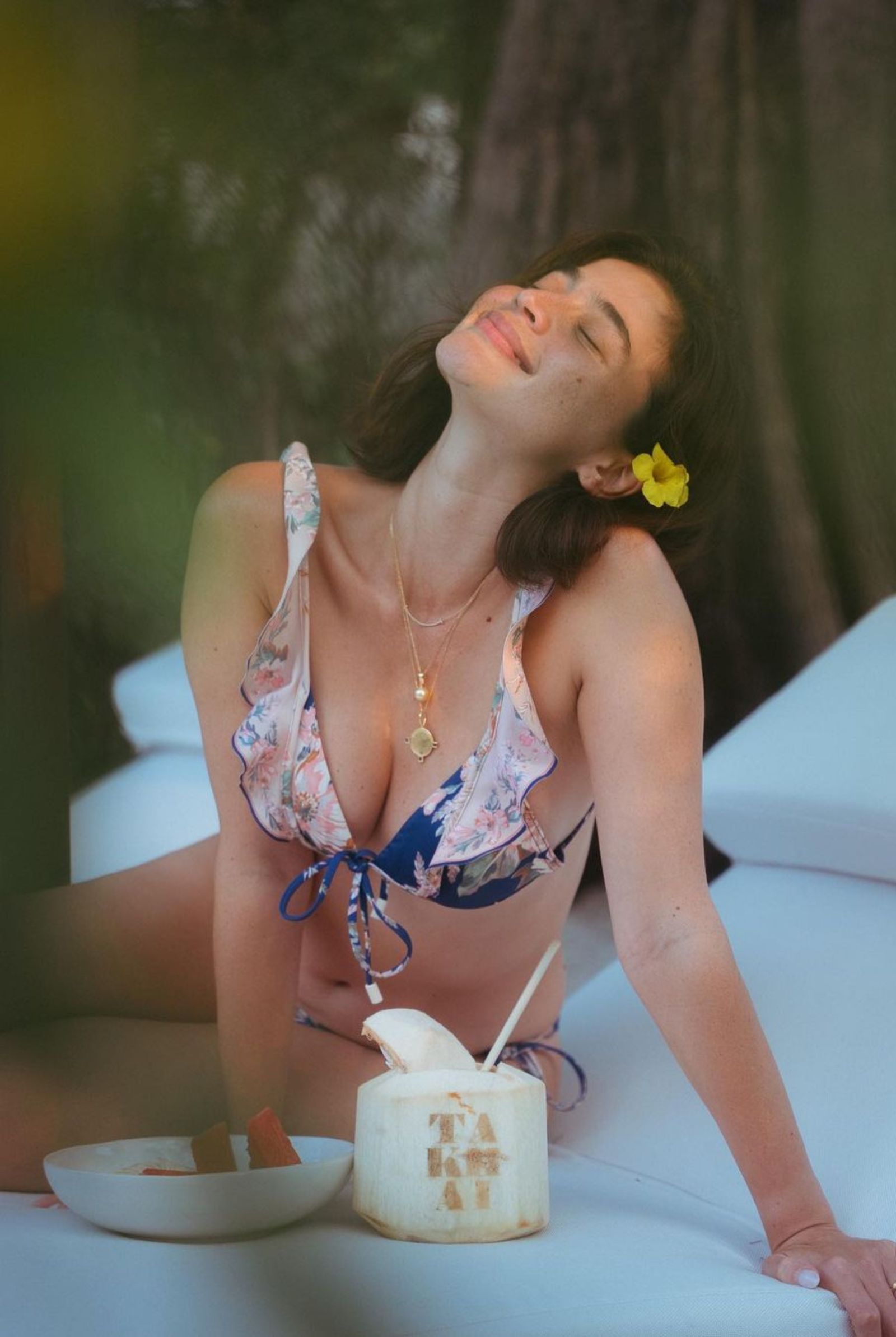 Anne Curtis Frilly bikini swimsuit