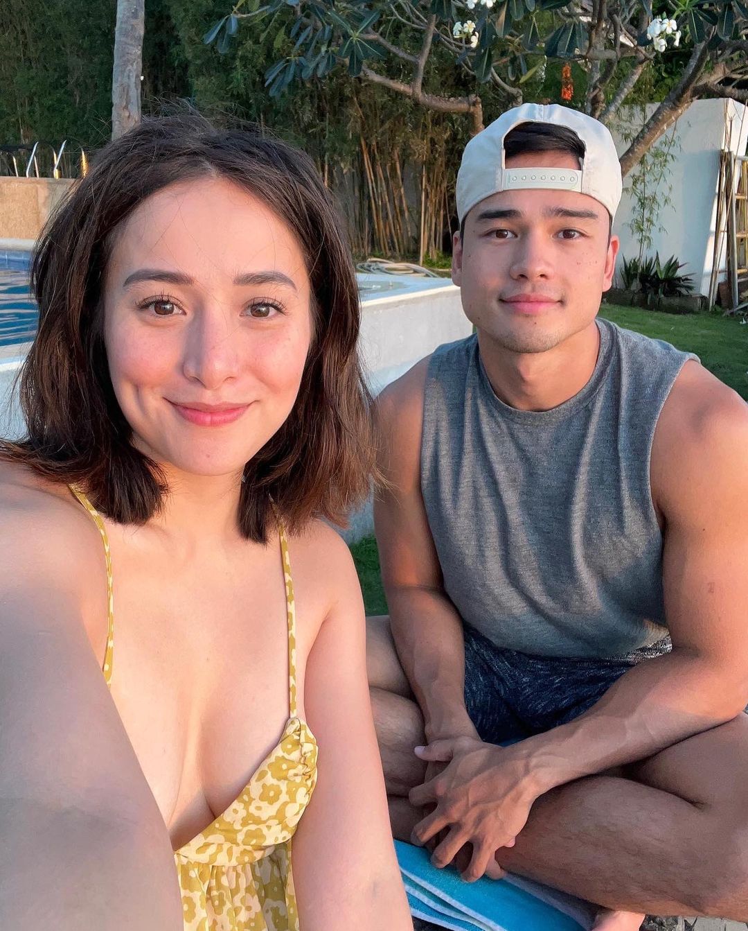 Cristine Reyes and Marco Gumabao share their barefaced selfie