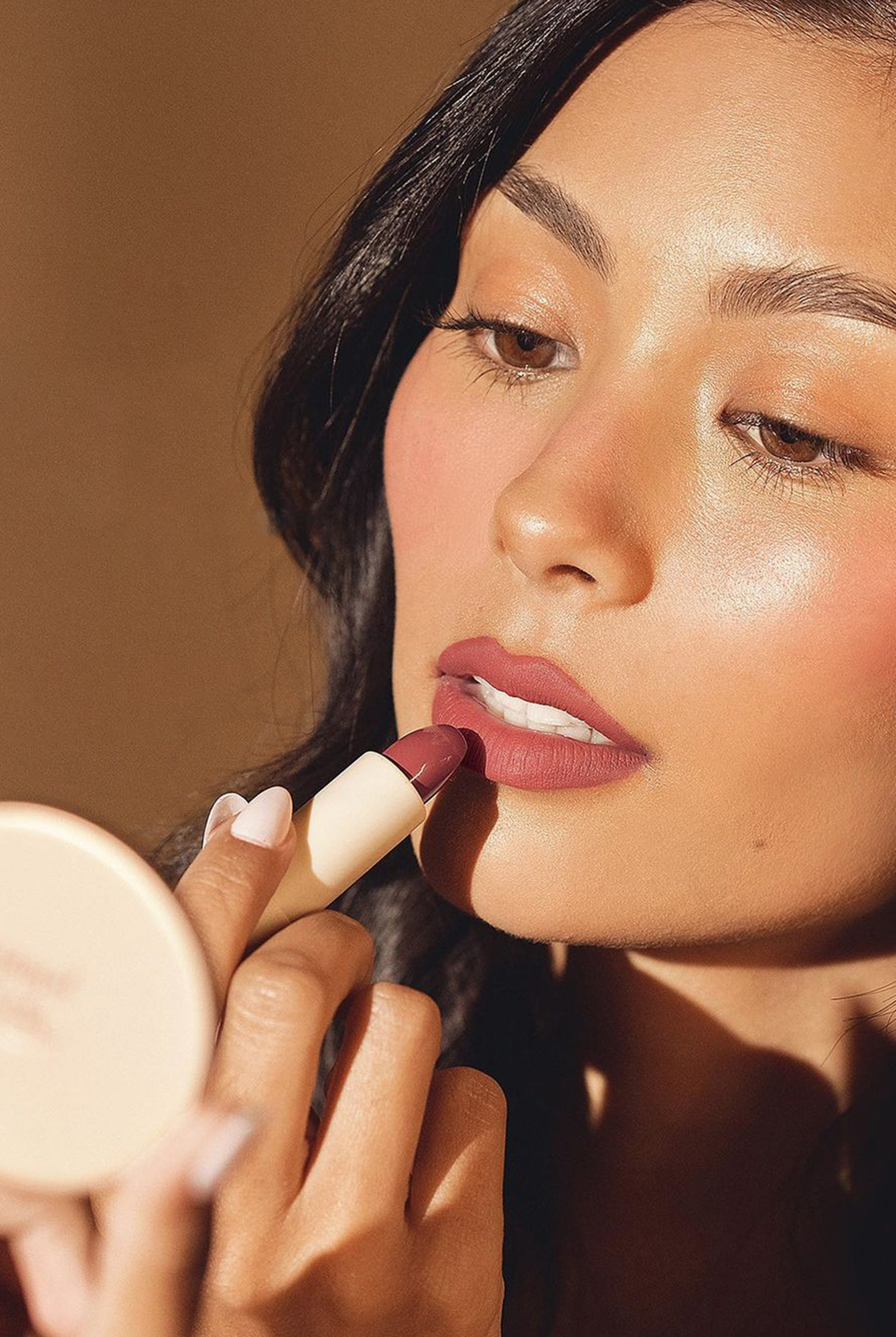 Happy Skin Lip Cloud Matte Lipstick