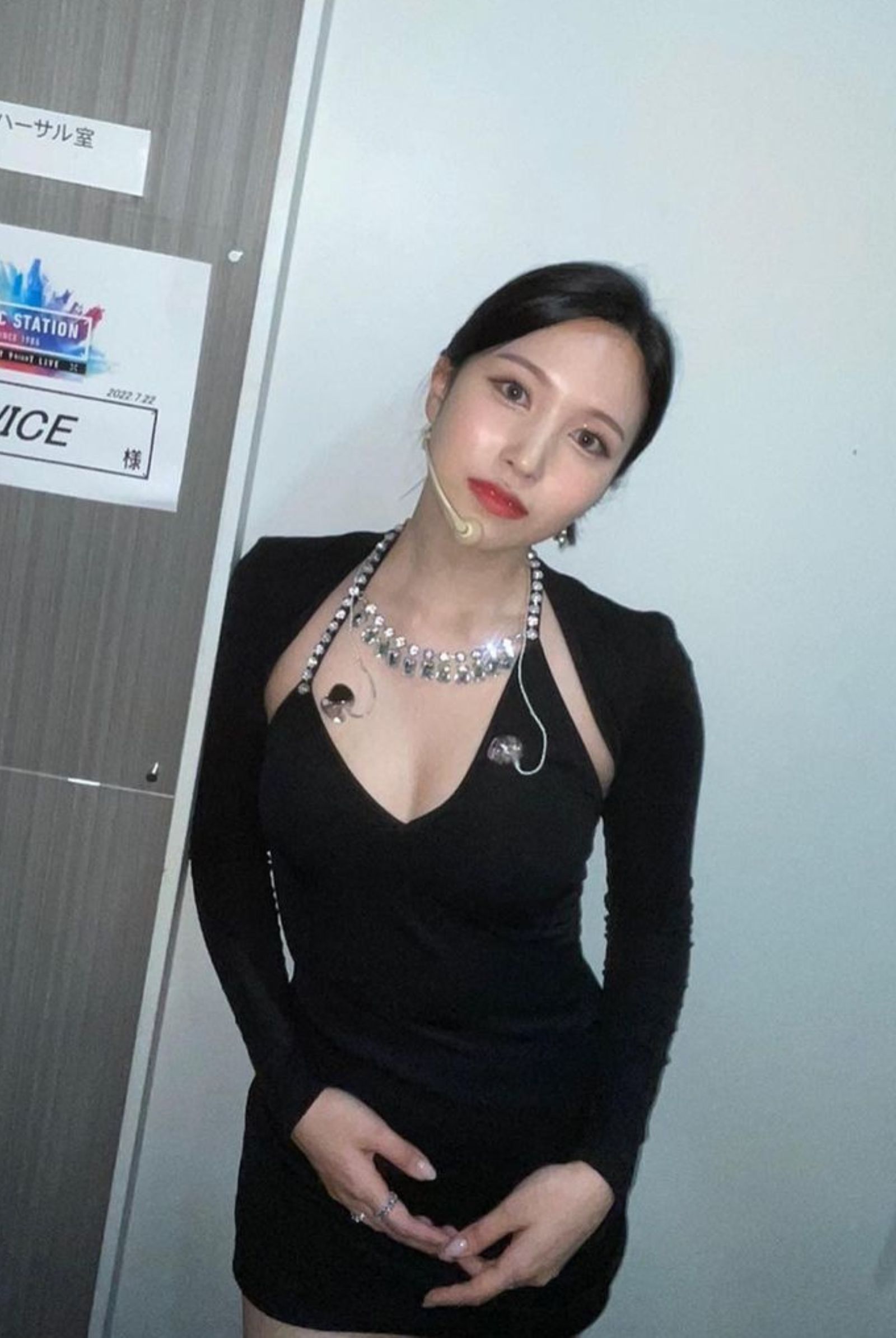 Mina of TWICE black dress