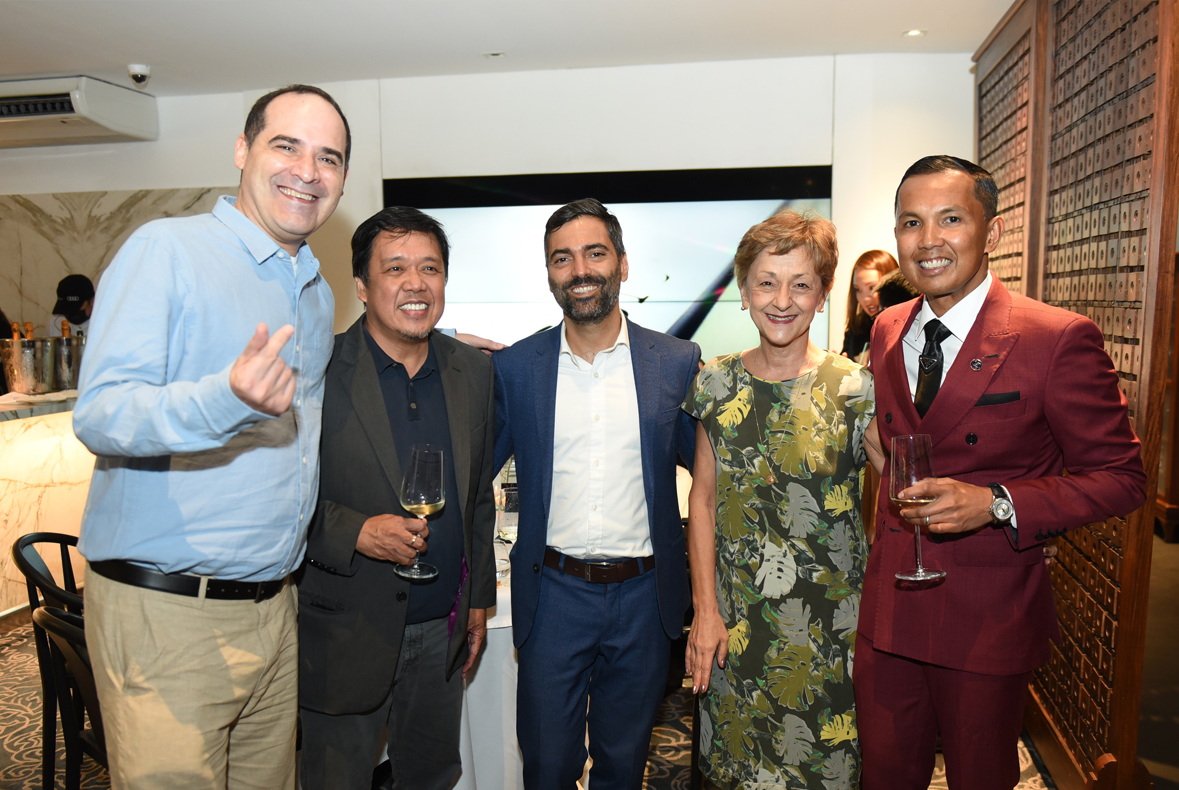 AcadArena's Mark Candella, Paymongo CEO Jojo Malolos, Israel Trade Attaché Tomer Heyvi, Romanian Ambassador to the Philippines Reduta Dana Matache, and Atty. Mark Gorriceta