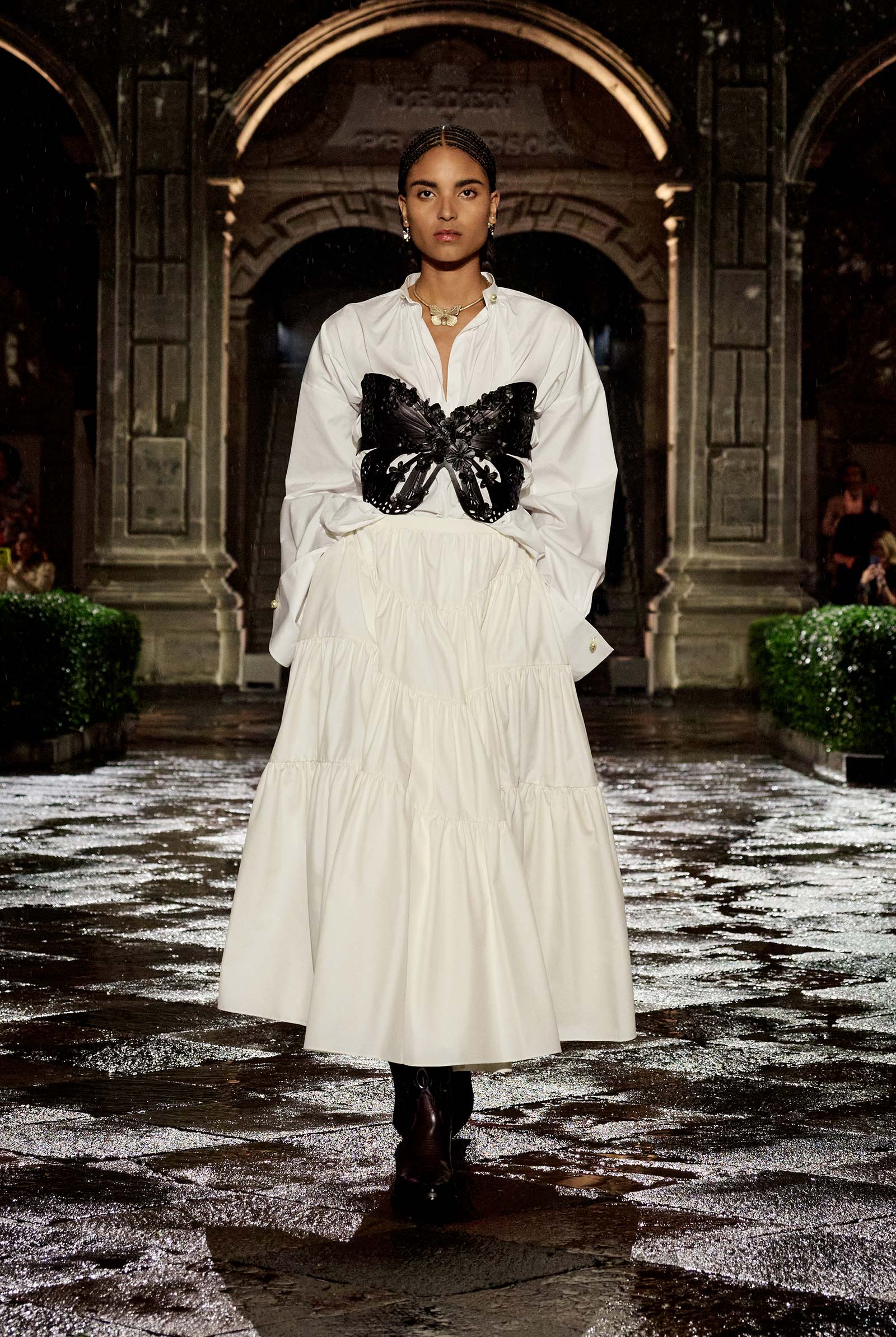 Dior Mexican Culture Frida Kahlo