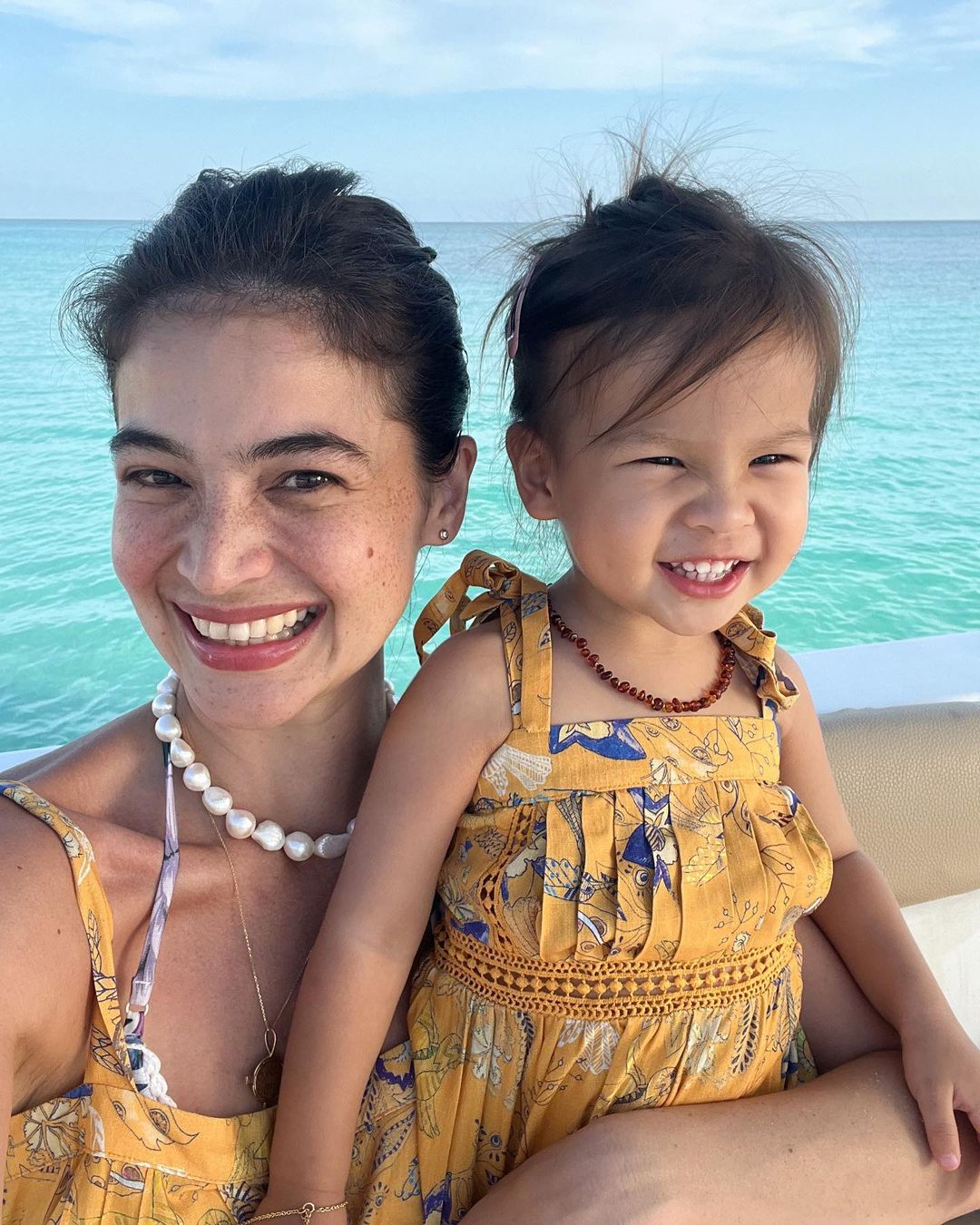 Anne Curtis Smith