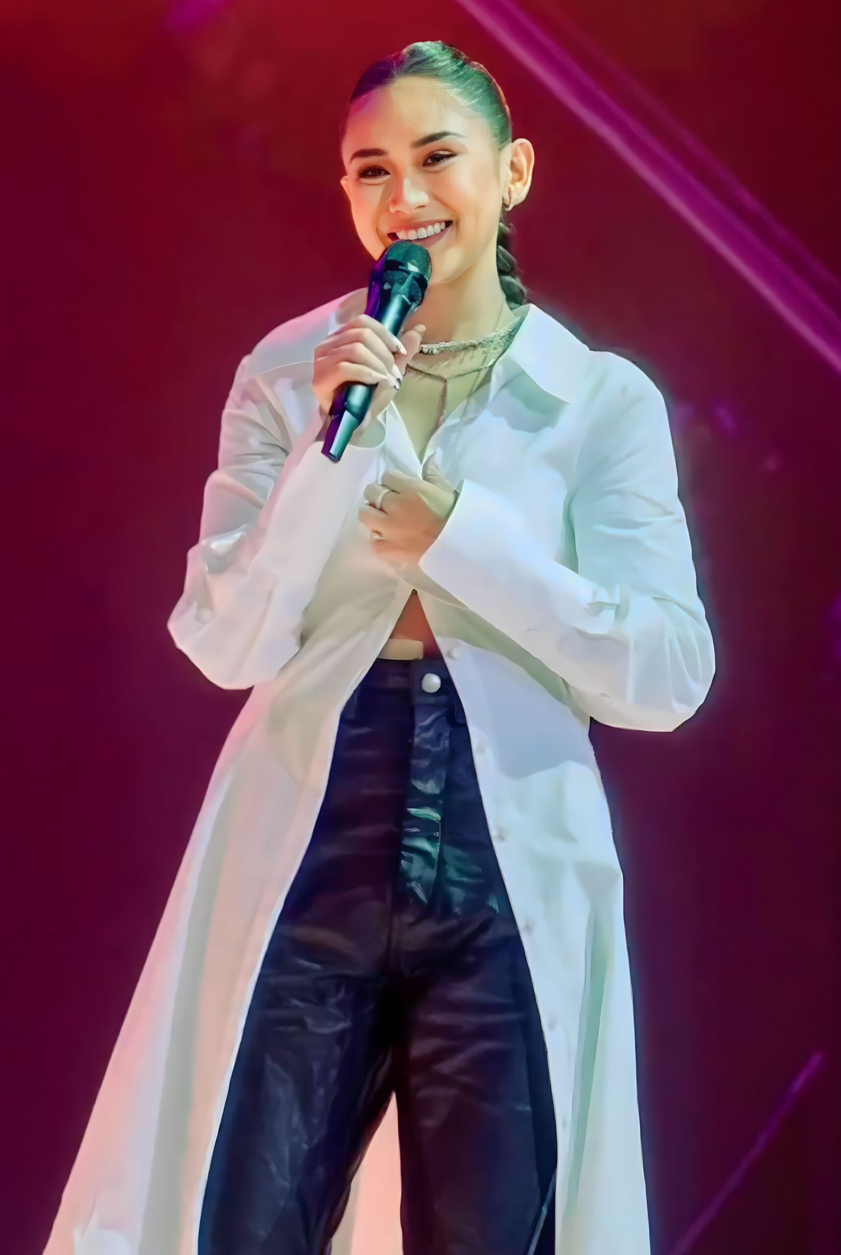 Sarah Geronimo’s 20th Anniversary Concert Looks