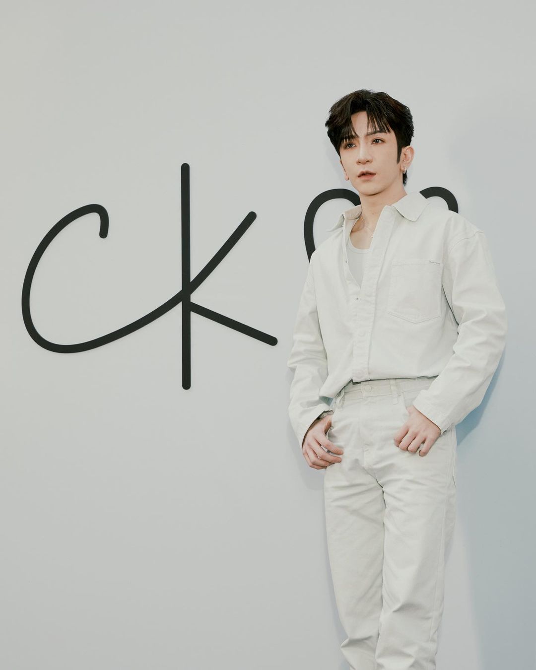 CALVIN KLEIN JEANS