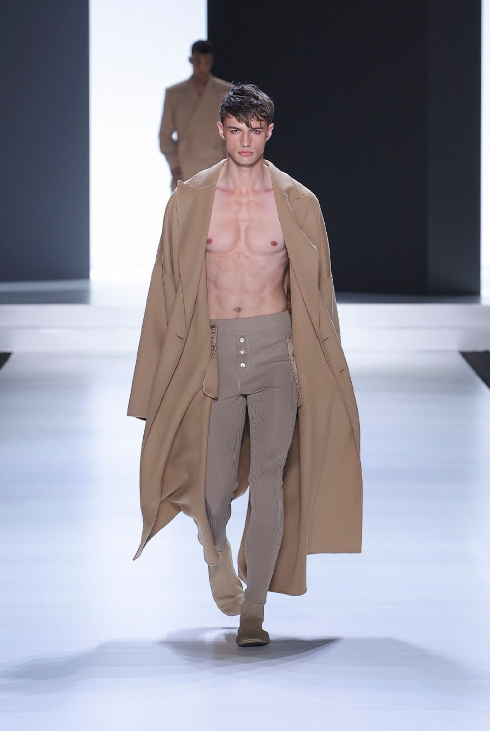 Sensual Dressing in Men's Fashion
