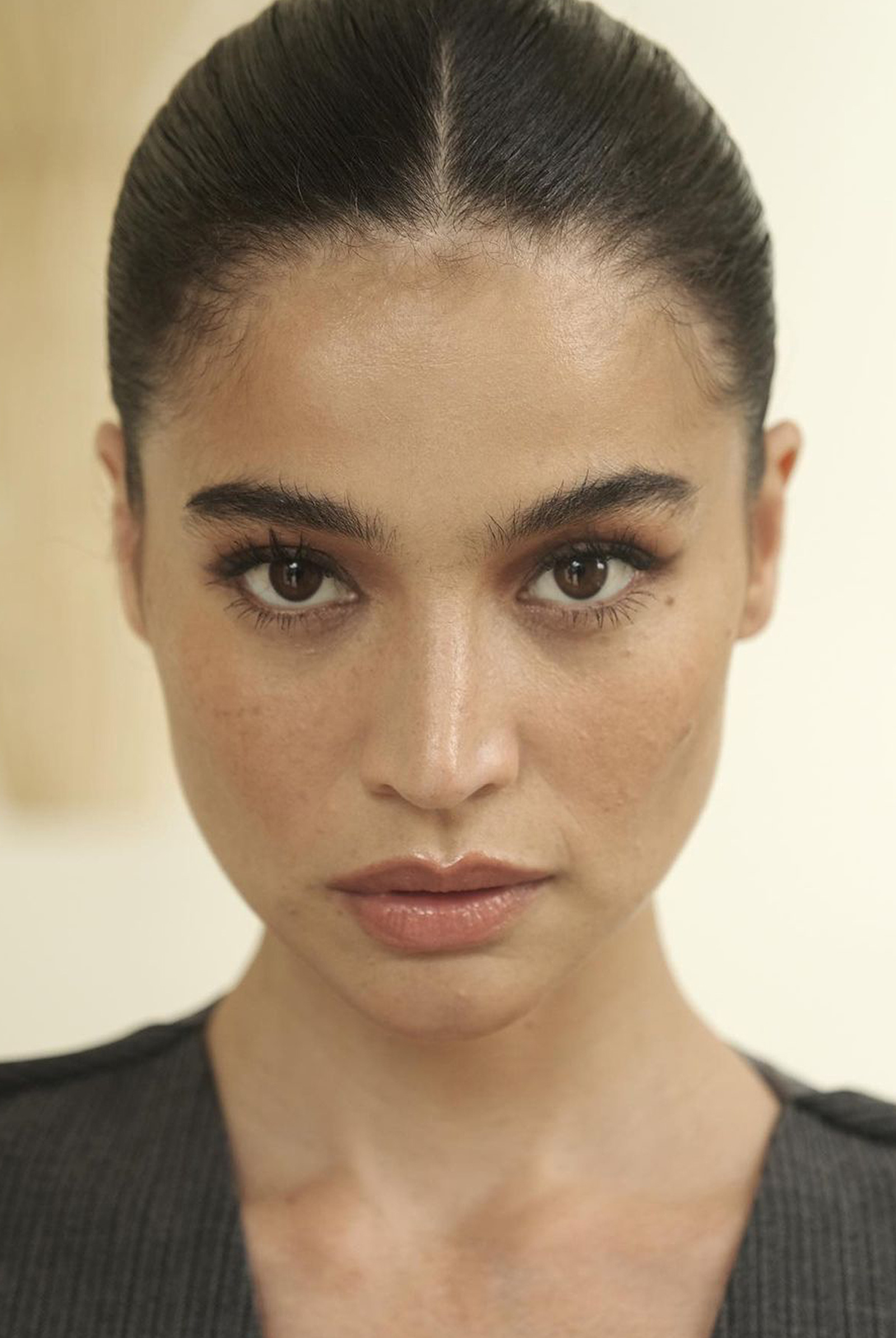 ANNE CURTIS make up