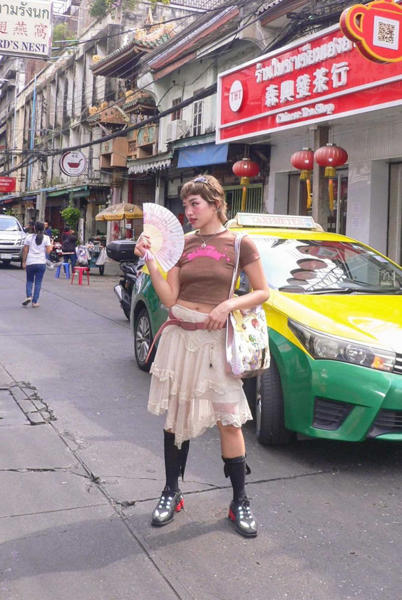 How to Style Your 90s Baby Tee