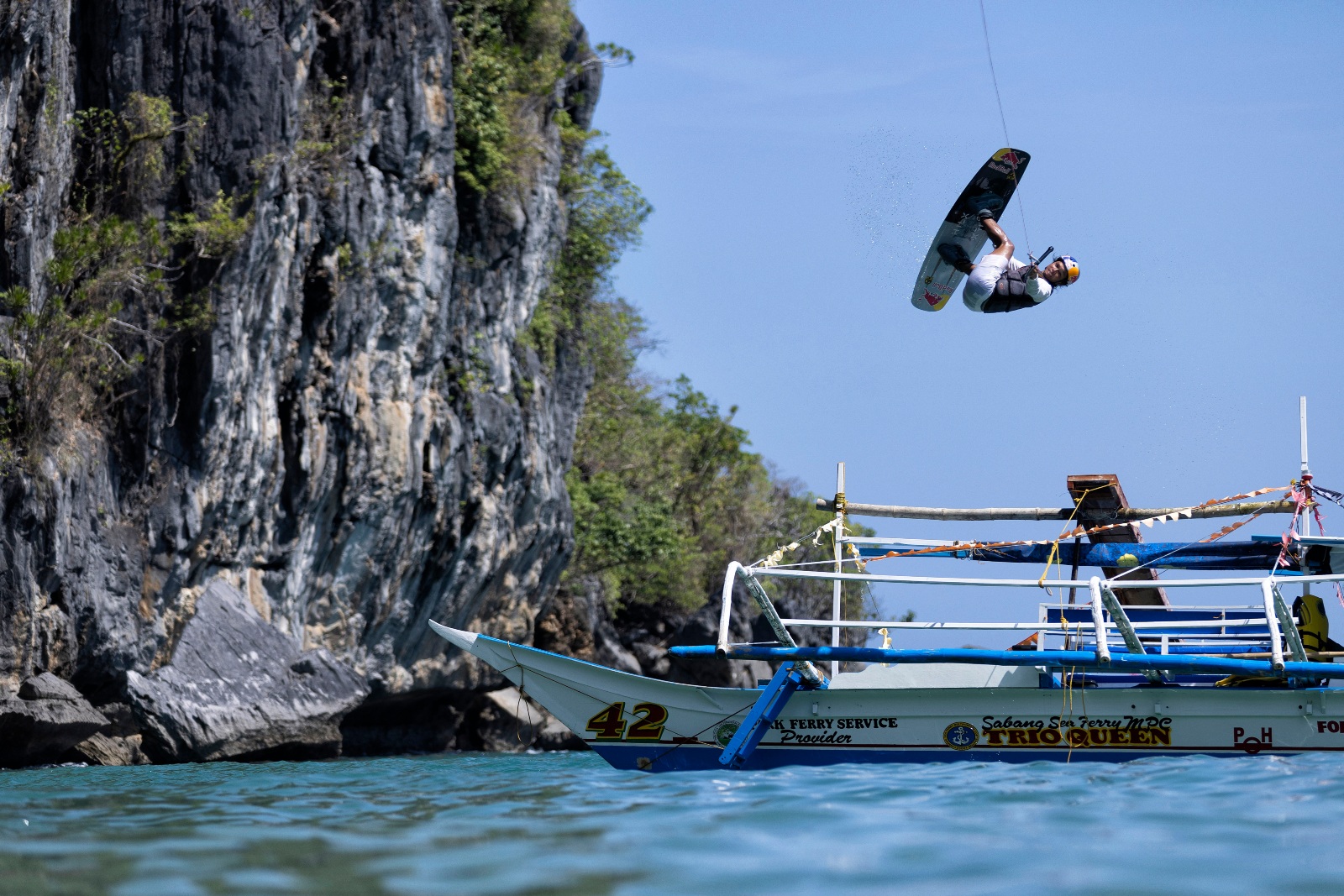 Raph Trinidad wakeboarding