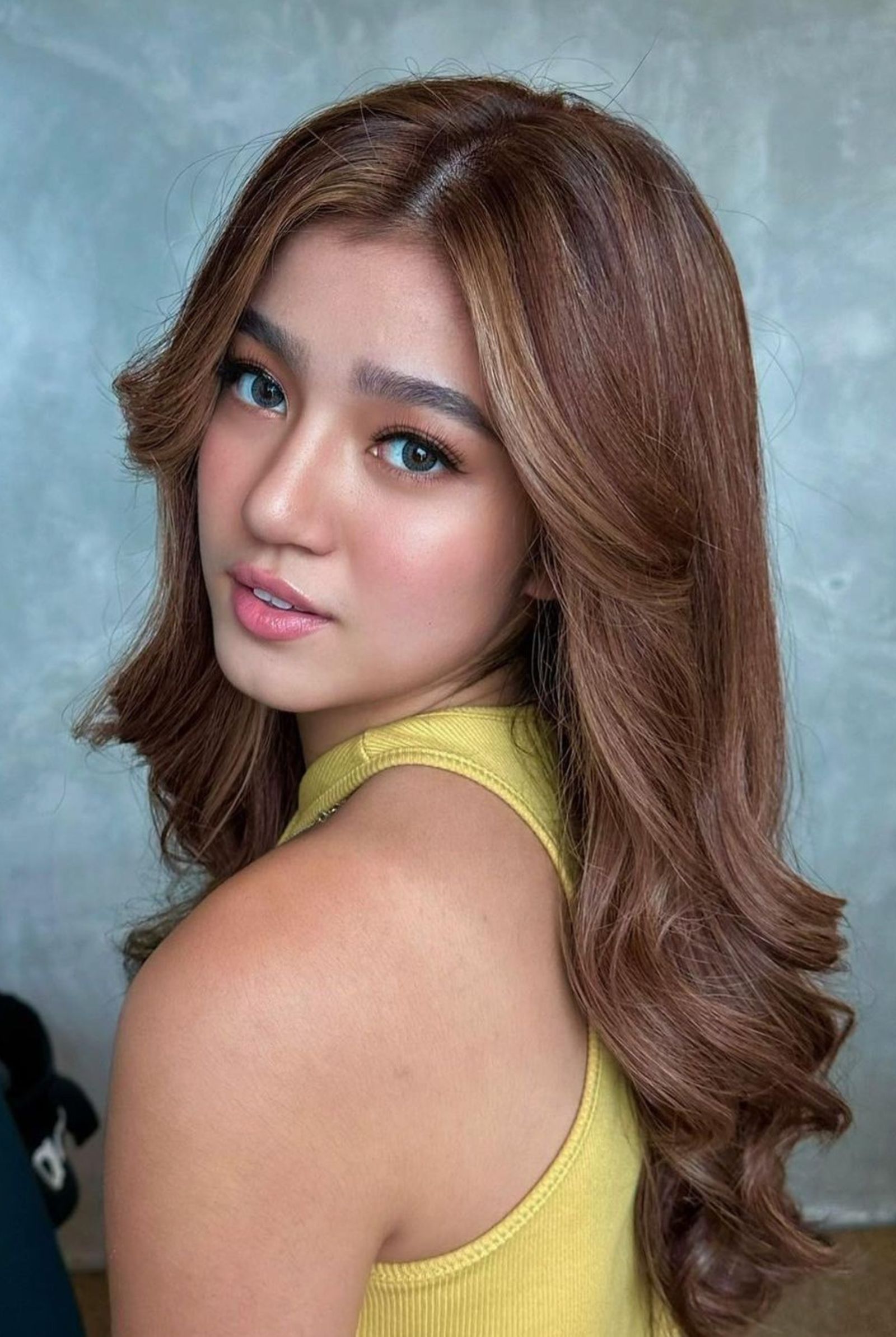 Belle Mariano hair color
