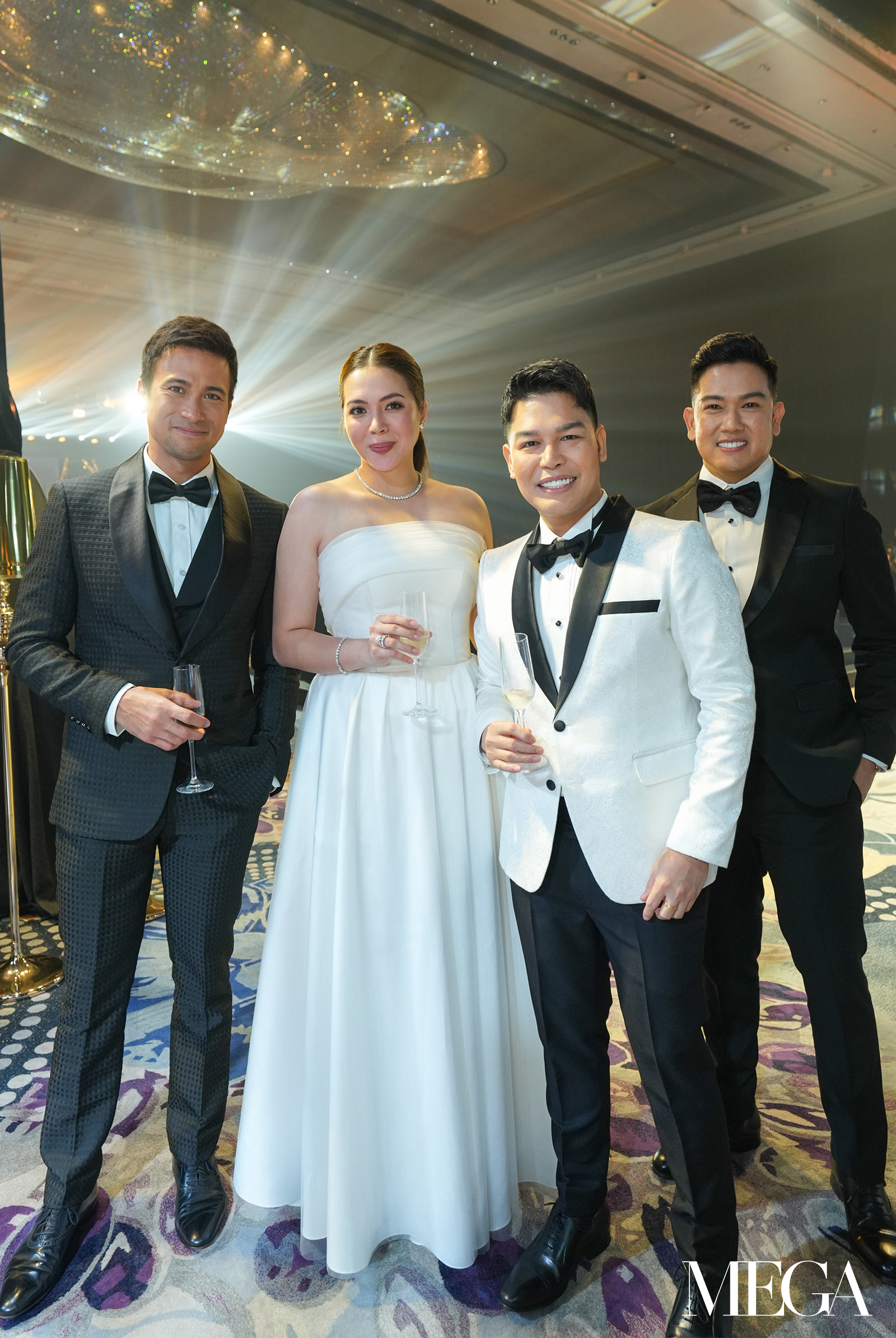  Julia Montes, Hannah Arnold, Roberta Tamondong, Sam Milby, Ingrid Santa Maria, Bella Ysmael