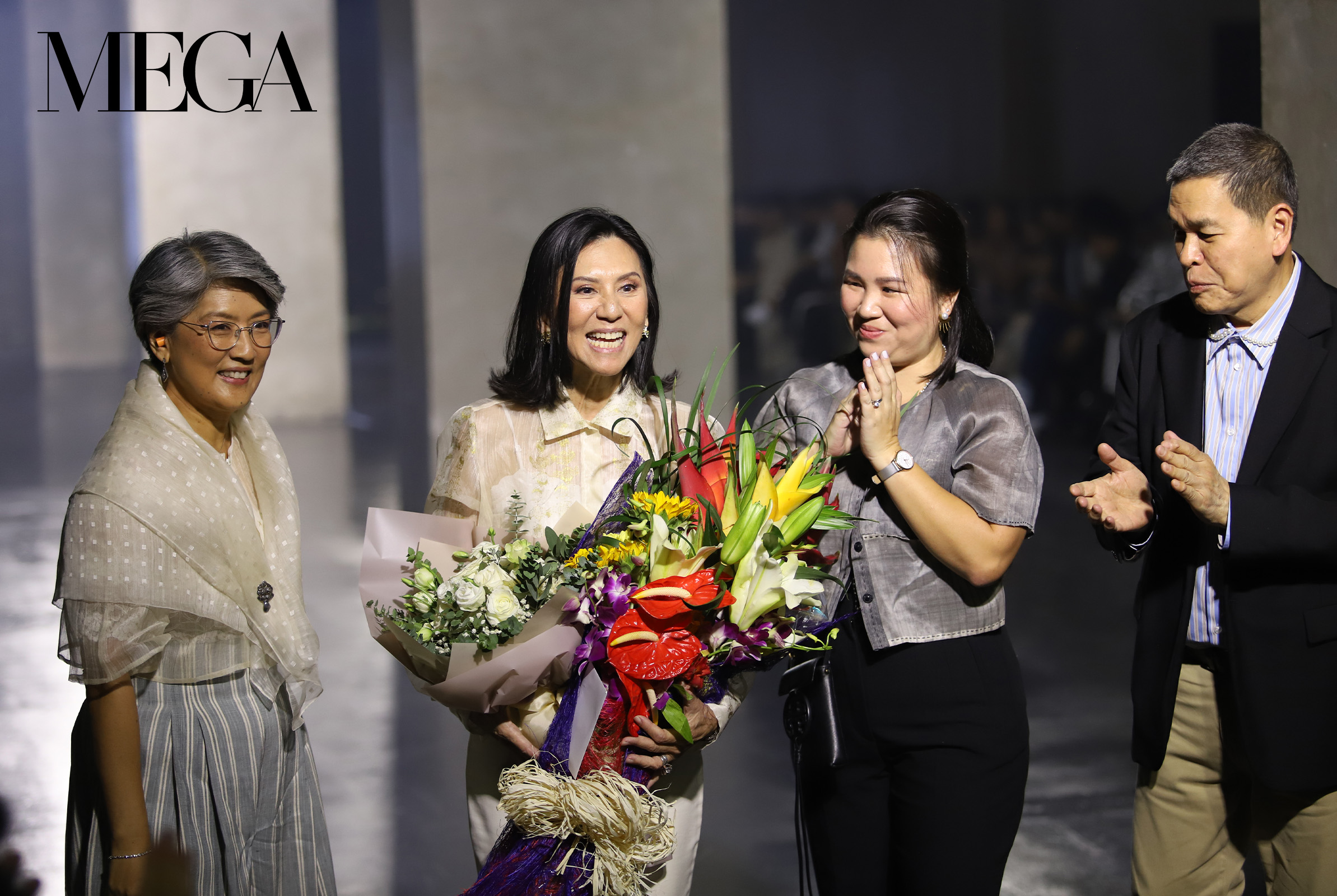 Lulu tan gan bench fashion week