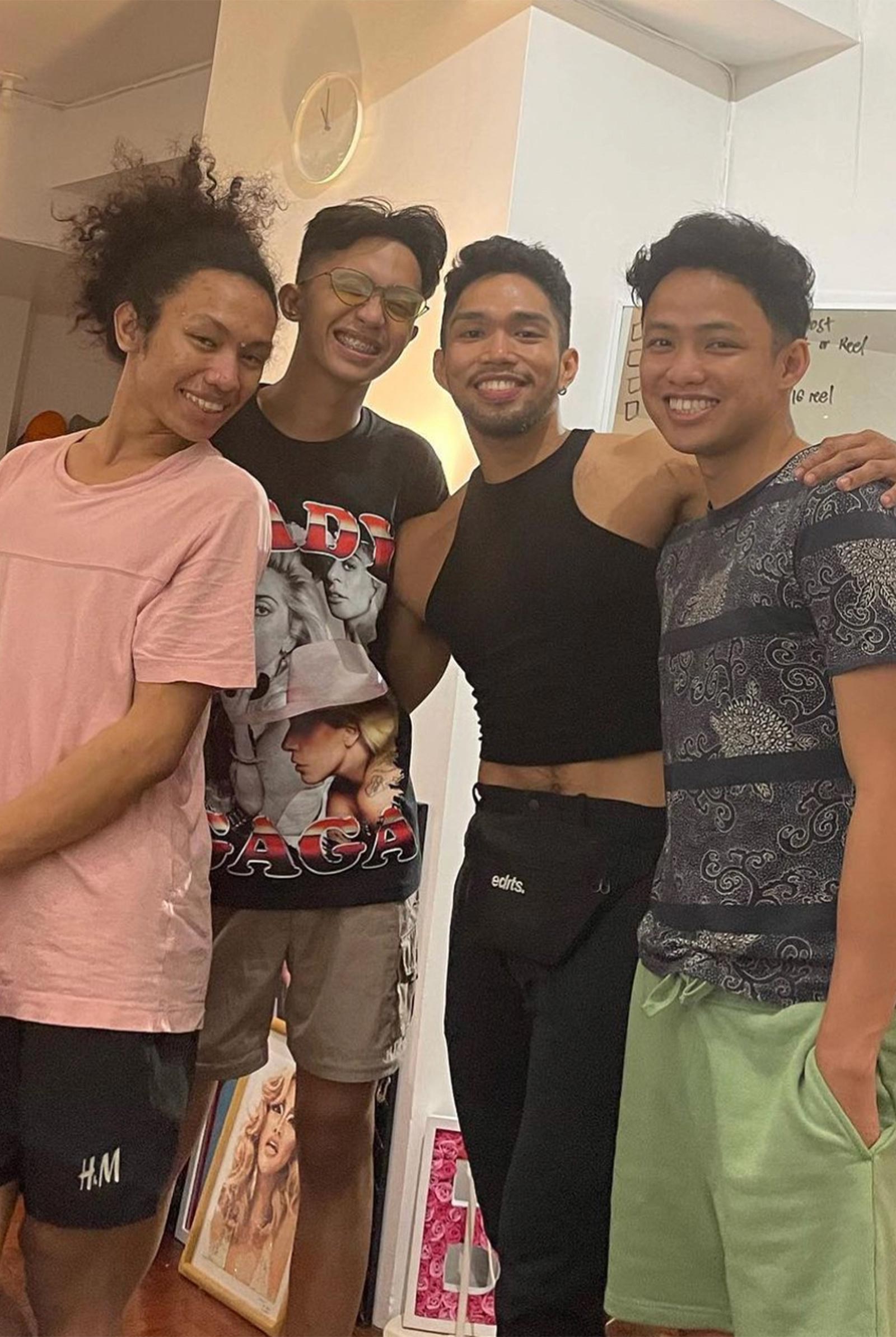 Bright House of Ding