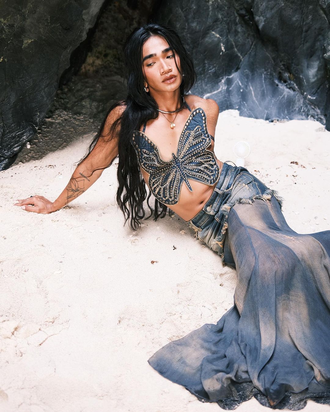 Bretman Rock Dyesebel teleserye outfit Palawan