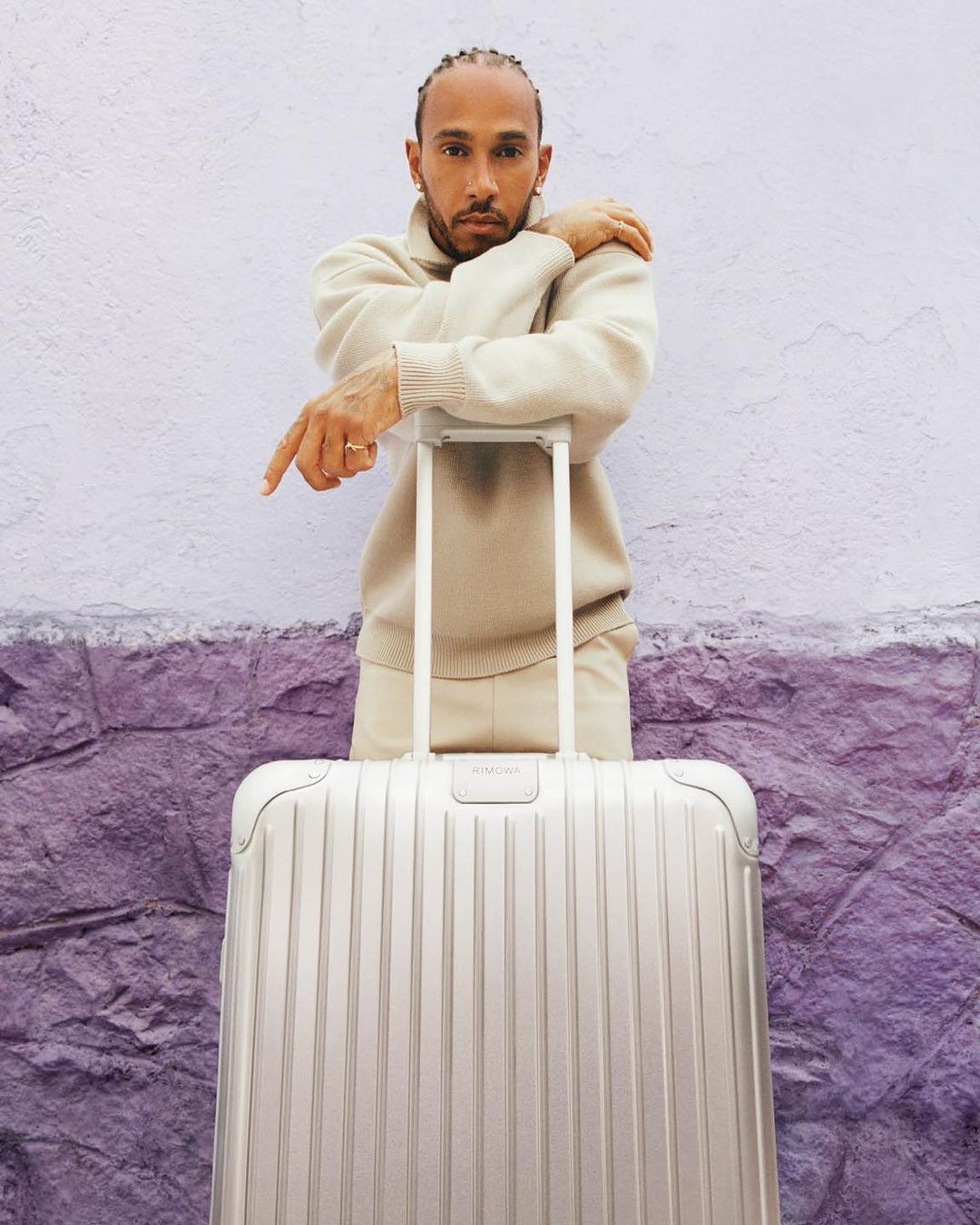Athletes luggage Lewis Hamilton